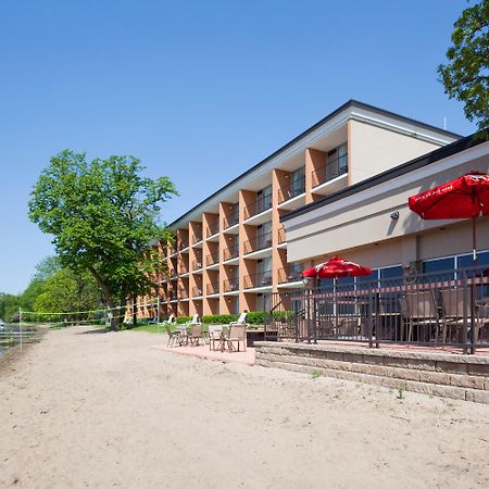Holiday Inn Detroit Lakes By Ihg Esterno foto
