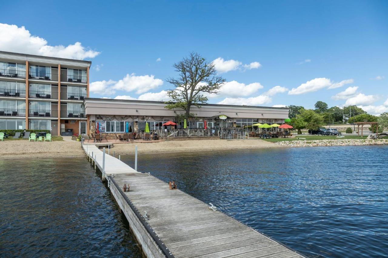 Holiday Inn Detroit Lakes By Ihg Esterno foto