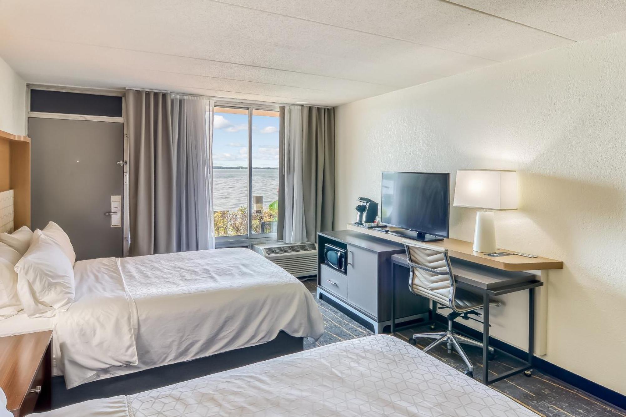 Holiday Inn Detroit Lakes By Ihg Esterno foto